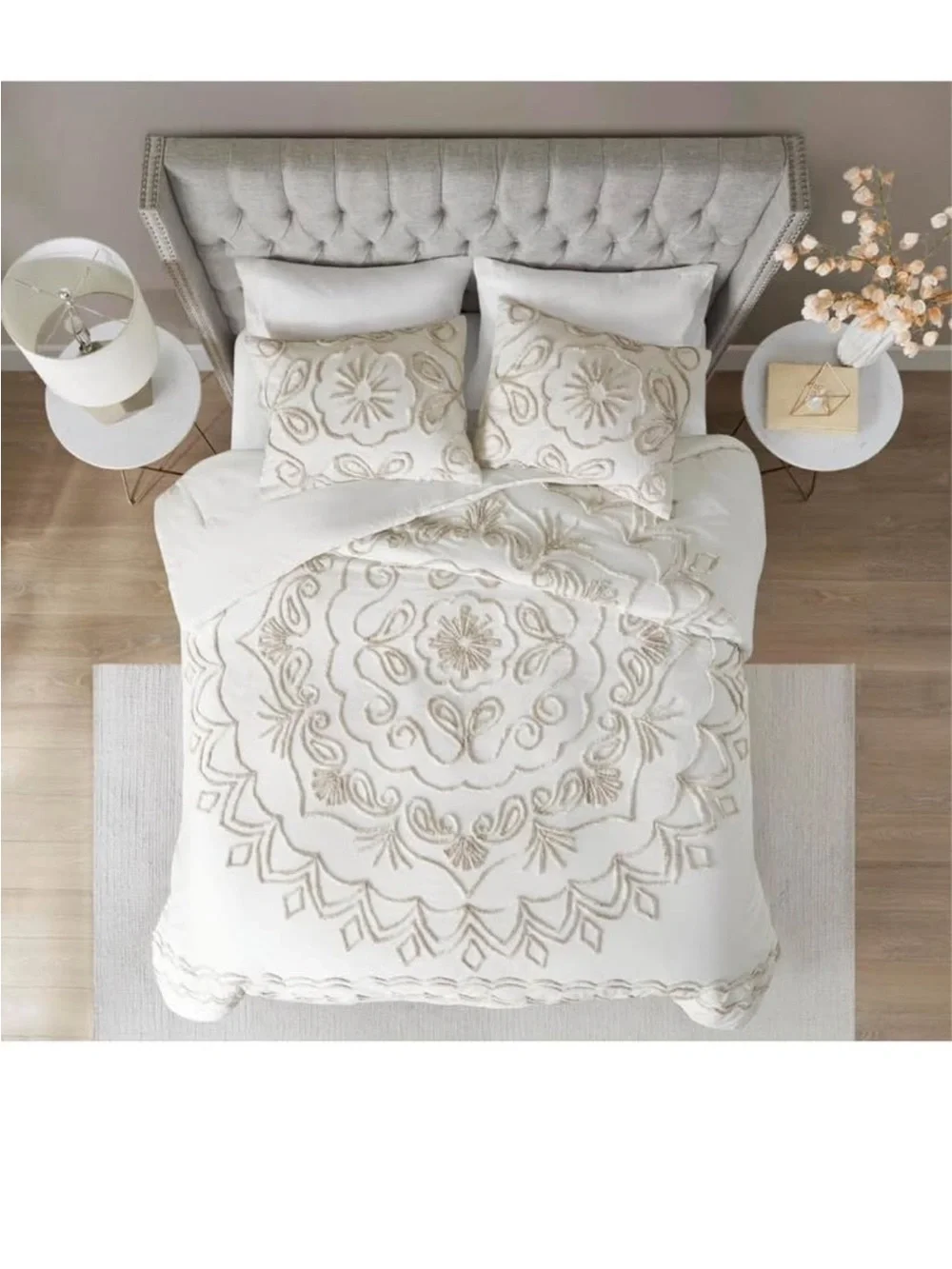 Madison Park Violette Chenille Cotton Tufted Comforter Large Medallion Design